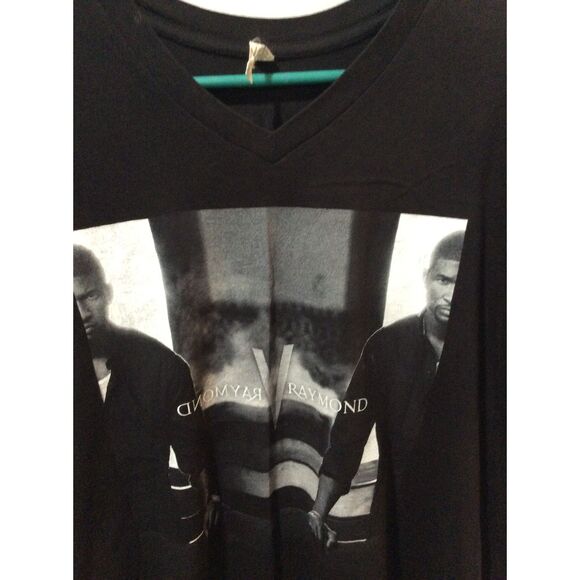 Usher Raymond V Raymond T-Shirt Men’s Size M Black V-Neck Short Sleeve - Picture 5 of 5